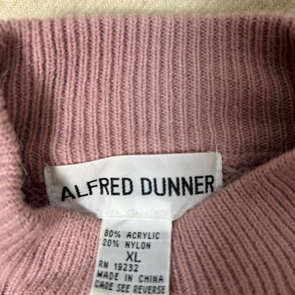 Alfred Dunner Pink Oversized Floral Bouquet Turtleneck Sweater Size XL - Picture 4 of 4